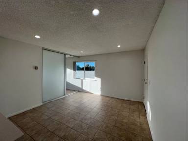 Main picture of 22322 Denker Ave