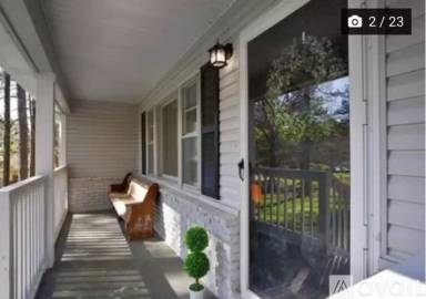 Main picture of 237 Bonnie Cir