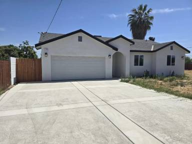 Main picture of 1349 Tyler Ave