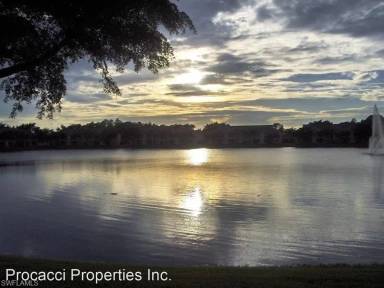 Main picture of 6384 Huntington Lakes Cir