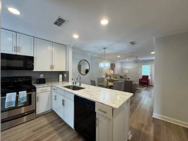 Main picture of Old Taylor Place Condominiums