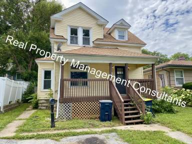 Main picture of 506 N Oakley Ave