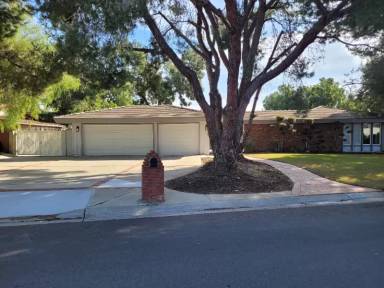 Main picture of 18232 Fernando Cir