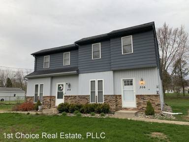 Main picture of 306 W Vermontville Hwy