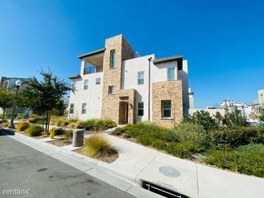 Main picture of 172 Crossover