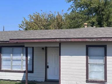 Main picture of 44 Mundt St
