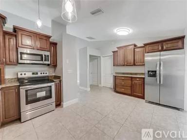 Main picture of 19 Teak Way Dr