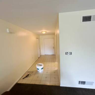 Main picture of 2000 Country Club Apts
