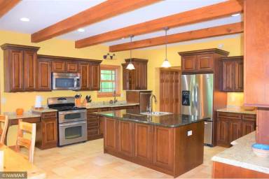 Main picture of 8201 Strongbow Dr NE