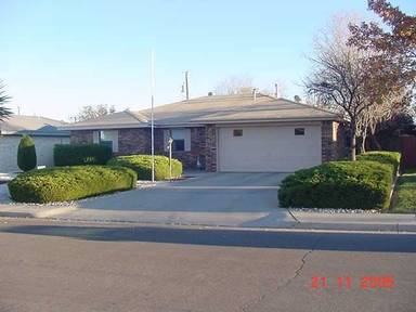 Main picture of 402 Mission Arch Dr