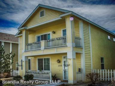 Main picture of 215 Brenham Ave