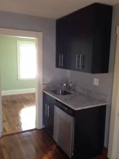 Main picture of 65 Saxton St