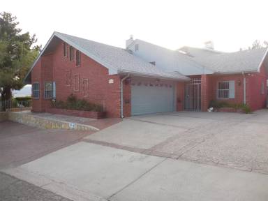Main picture of 1808 Gurss Pl