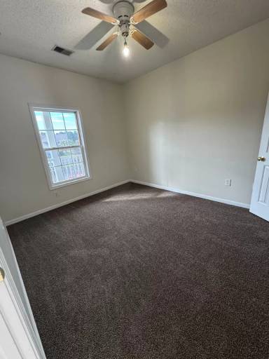 Main picture of 5846 Longwood Dr