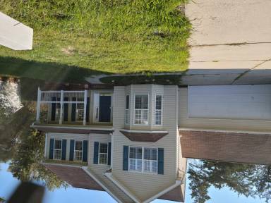 Main picture of 1525 Hollythorne Dr
