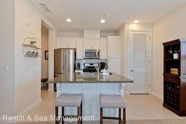 Main picture of 2923 Valley St
