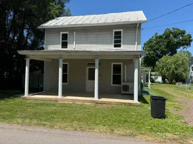 Main picture of 320 Jackson St