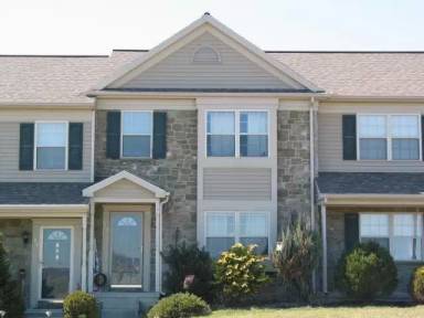 Main picture of 140 Bridle Path