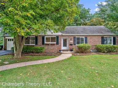 Main picture of 2619 N Upshur St