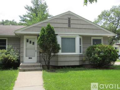 Main picture of 1109 Saint Paul Ave