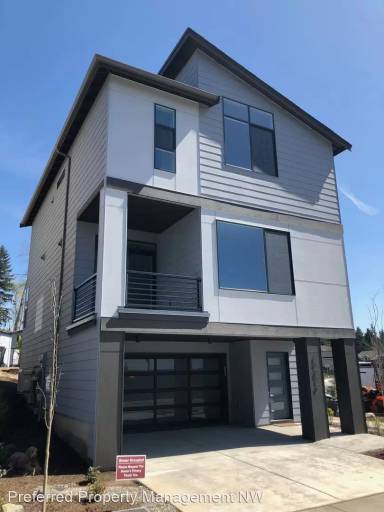 Main picture of 17819 19th Ave W