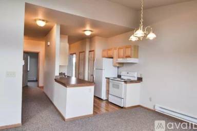 Main picture of 640 Lake Elmo Dr