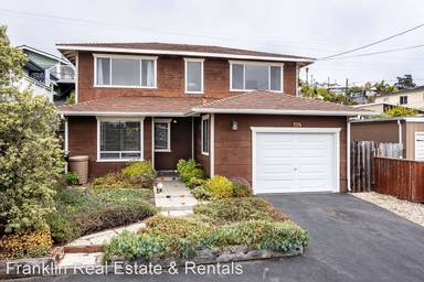 Main picture of 2574 Hemlock Ave