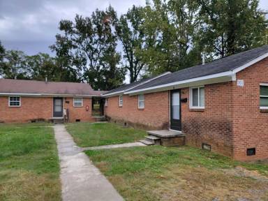 Main picture of 701 A Pine St