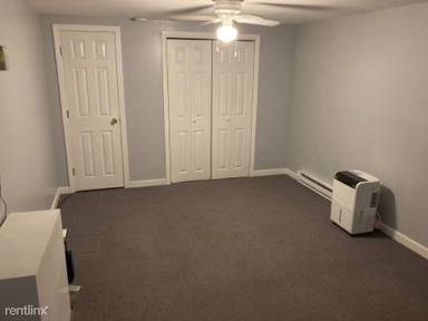 Main picture of 11 Oak St