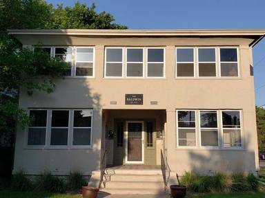Main picture of 2327 27th Ave S