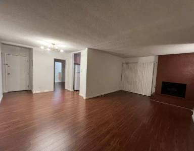 Main picture of 1730 Barry Ave
