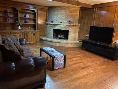 Main picture of 16421 Lauder Ln