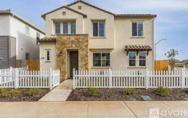 Main picture of 4098 Menzie Flower Ln