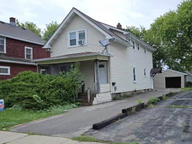 Main picture of 608 2nd St