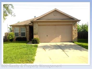 Main picture of 17606 Manchester Point Ln