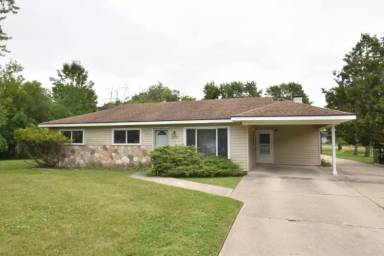 Main picture of 6333 Hermana Rd