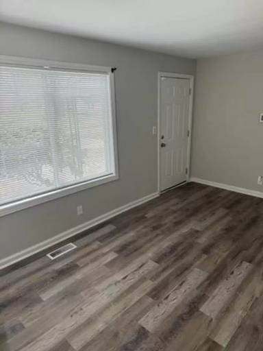 Main picture of 695 1st Ave