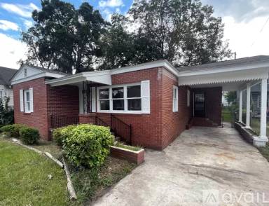Main picture of 613 W 35th St