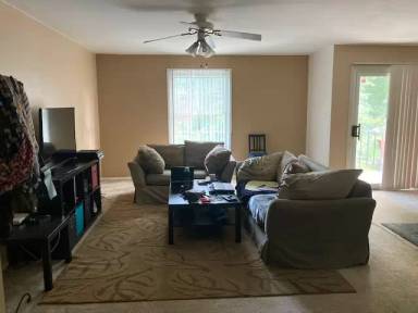 Main picture of 382-3B Homeland Southway - -