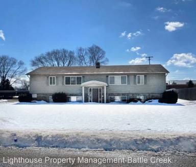 Main picture of 1302 Lakeview Ave