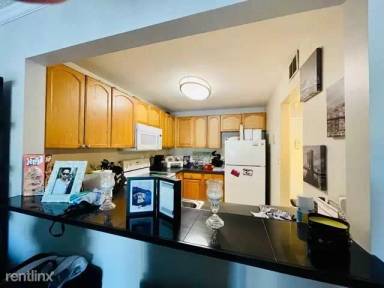 Main picture of 4324 NW 9th Ave