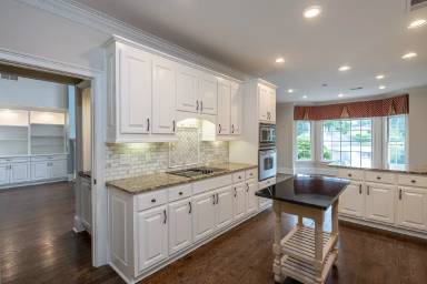 Main picture of 4200 Brookside Ln