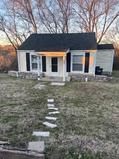 Main picture of 701 Fanning Dr
