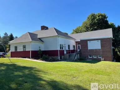 Main picture of 8222 Glenville School Rd