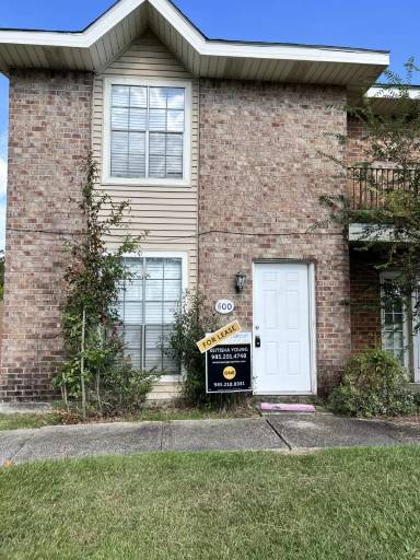 Main picture of 800-806 Rue Rochelle