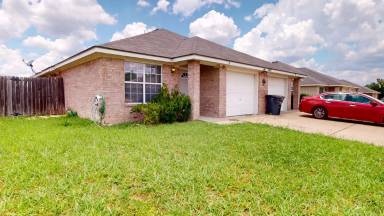 Main picture of 3805 Littleleaf Ct