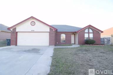 Main picture of 4500 Maggie Dr