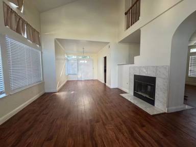Main picture of 8694 Bluefield Way