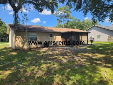 Main picture of 733 Yucatan Ct