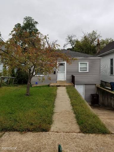Main picture of 136 Cunningham Ave